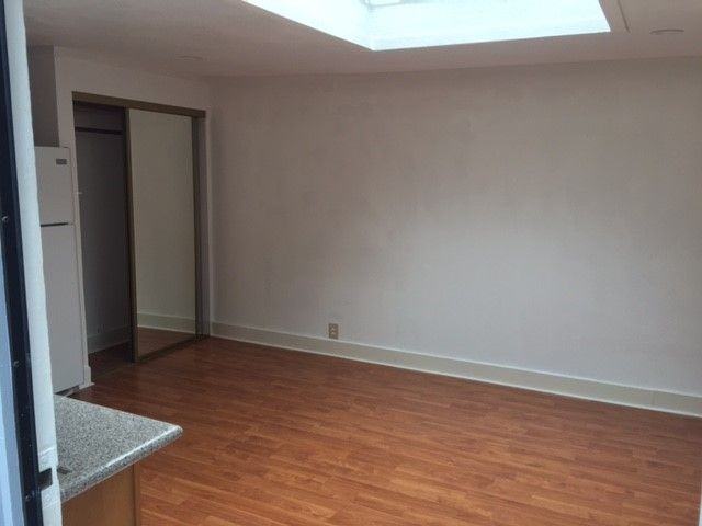 13 Belcher St - Photo 3 of 5