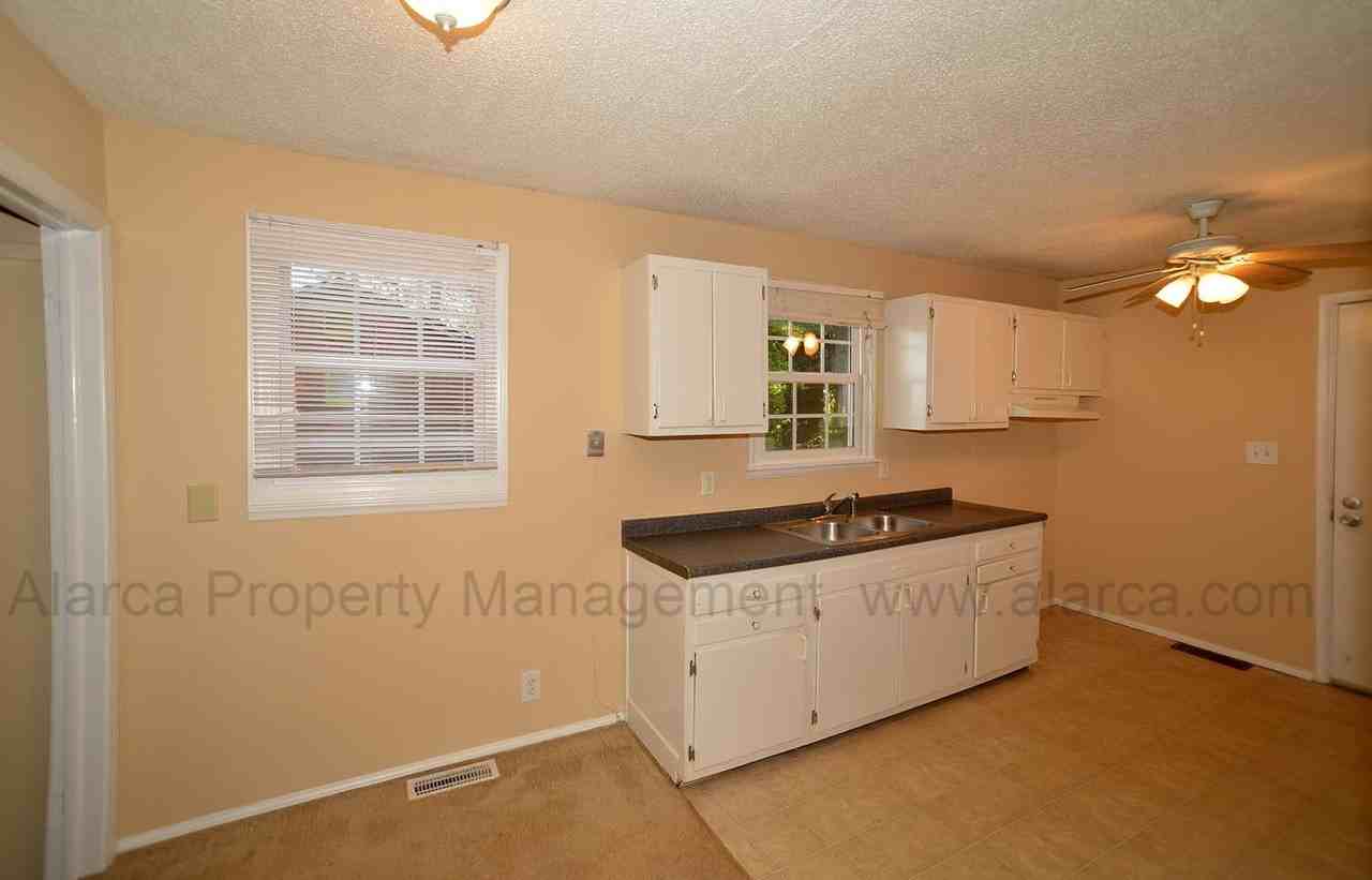 5321 State Rd 1326 - Photo 3 of 11