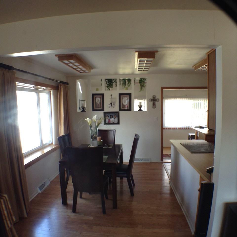 8570 N 54th St - Photo 3 of 18