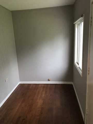 369 N Elmwood Ave - Photo 3 of 12