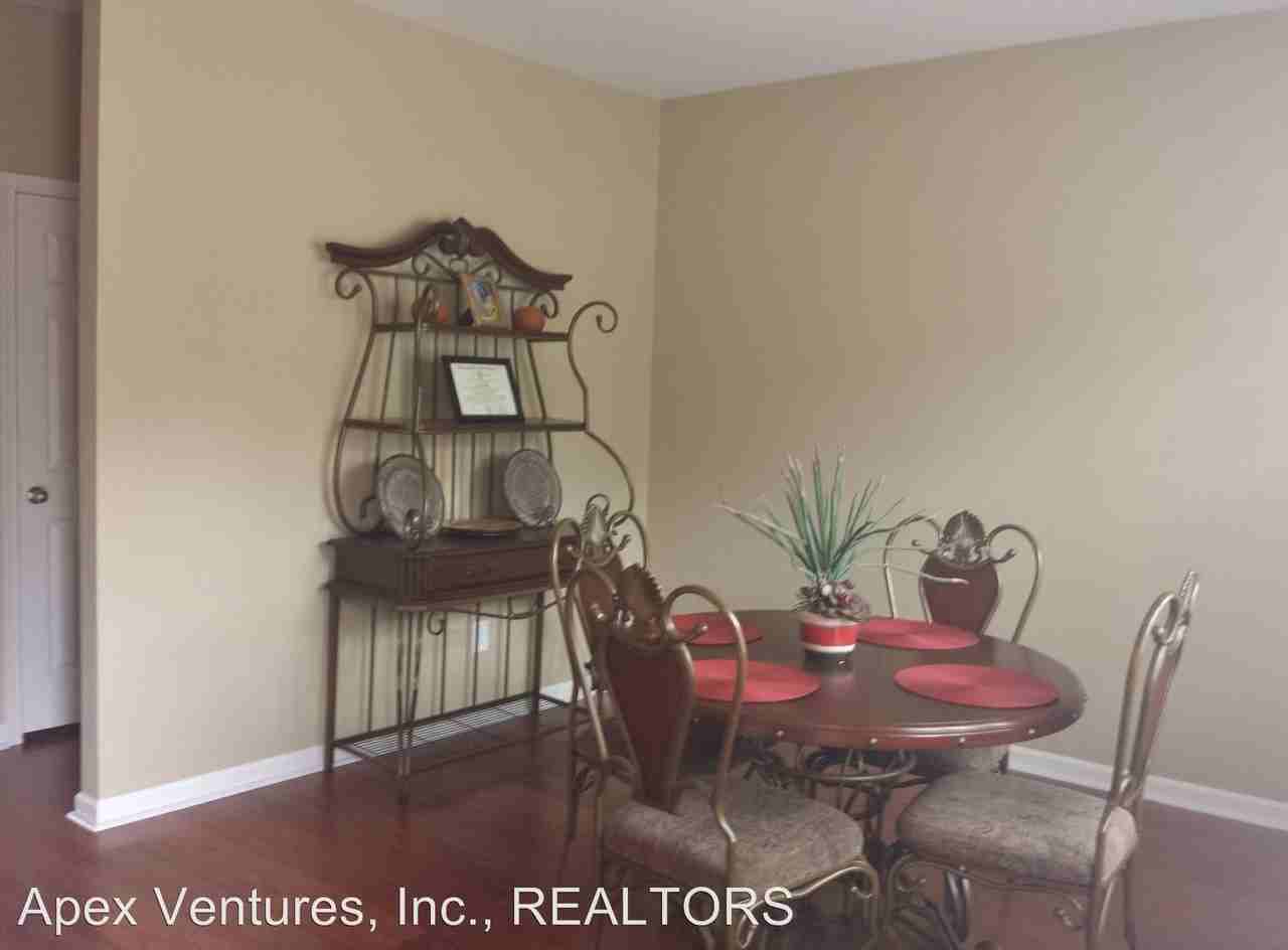 2644 Jordan Ridge Dr - Photo 3 of 20