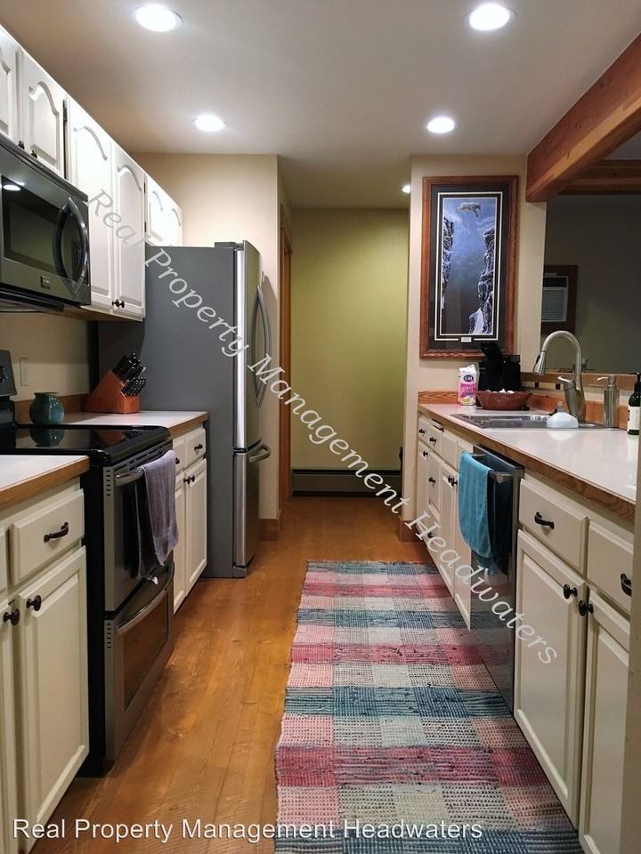 4912 Lakehome Rd - Photo 2 of 16