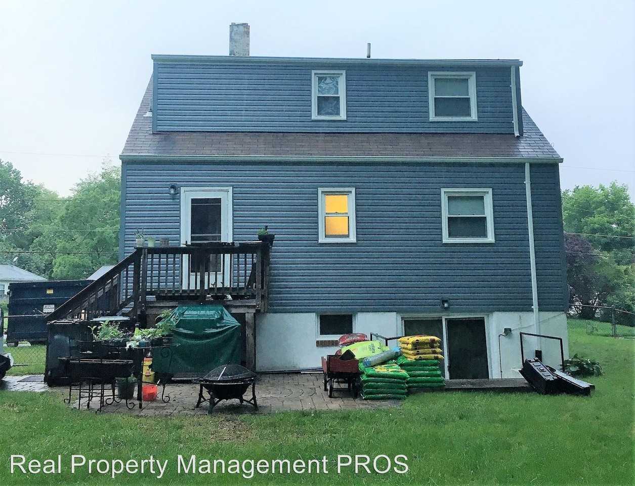 1423 California St - Photo 3 of 24