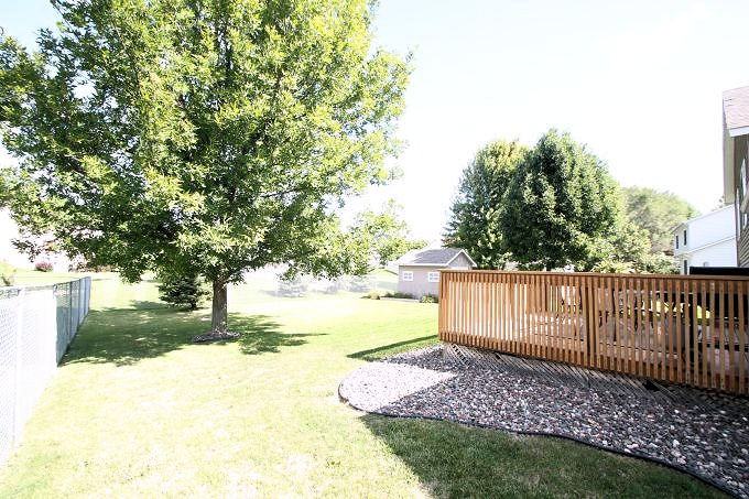 220 Birch Ave NW - Photo 3 of 22