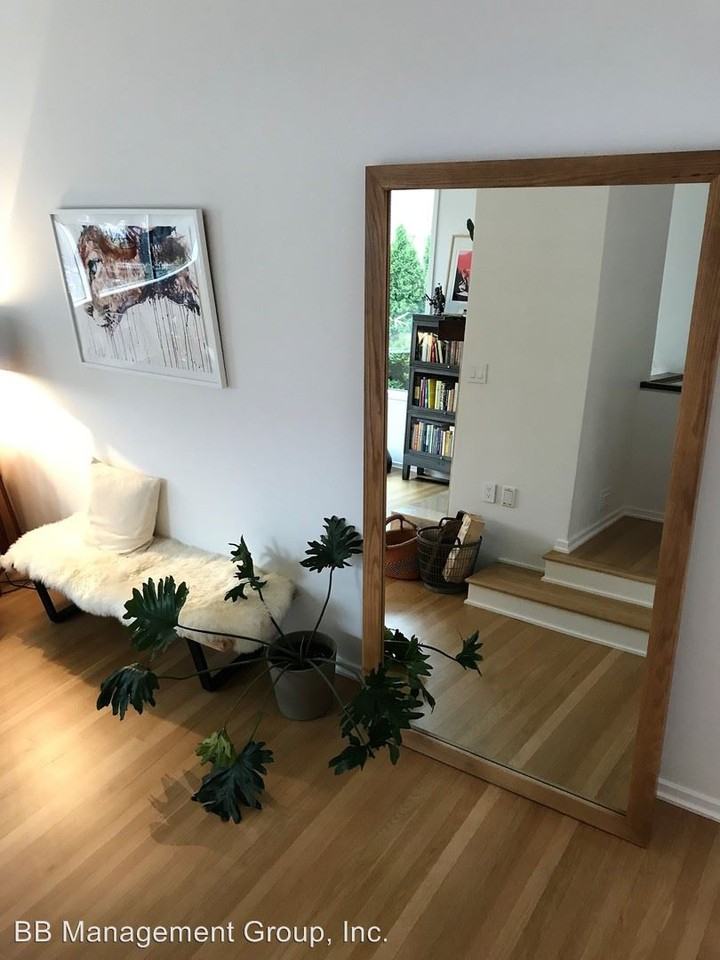 2915 SW Canterbury Ln - Photo 3 of 31