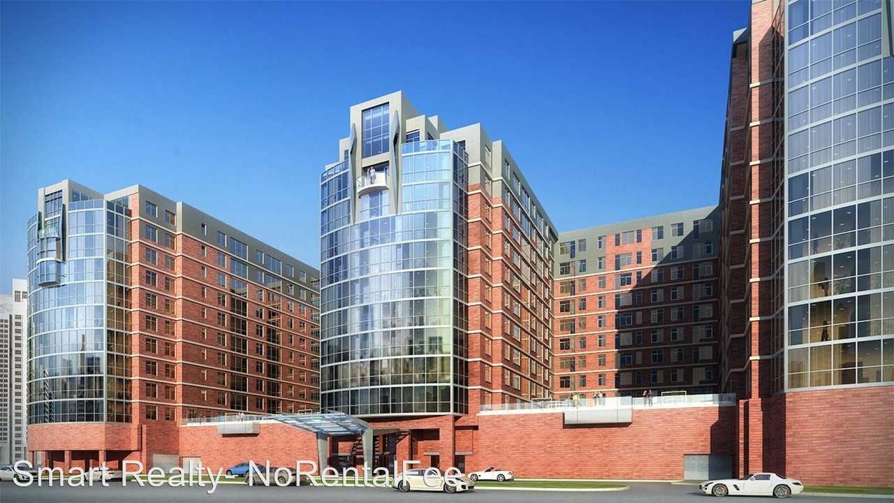 500 Fulton Court - Photo 3 of 7