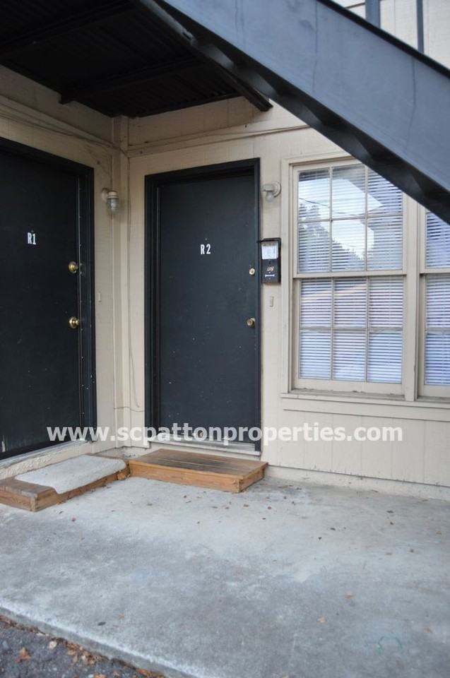 1432 Columbia Ave - Photo 2 of 10