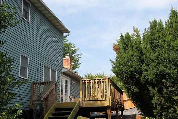 7370 Pershing Pl - Photo 3 of 8