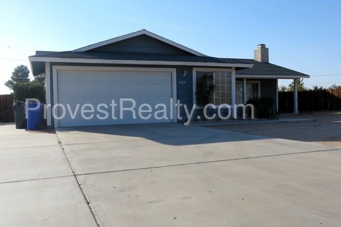 14638 Quivero Rd - Photo 3 of 25