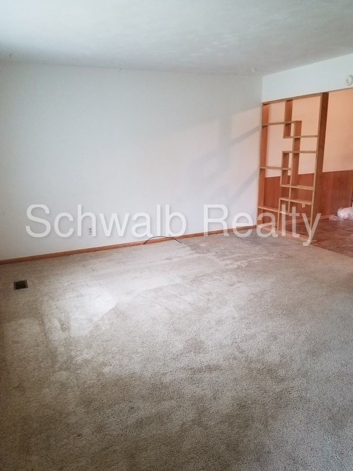 4523 Spring St - Photo 2 of 6