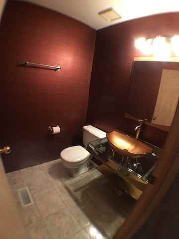 146 Brittany Dr - Photo 2 of 8