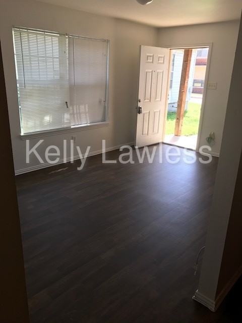 2907 Lasalle St - Photo 3 of 9