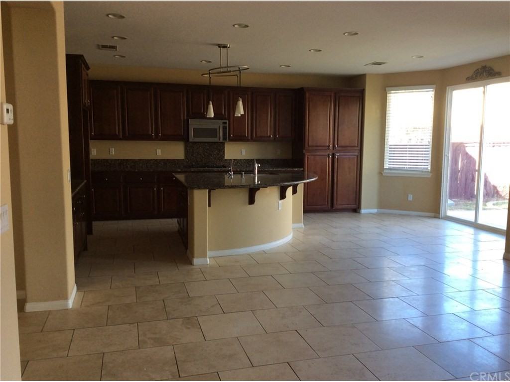 36368 Dunes Dr - Photo 3 of 11