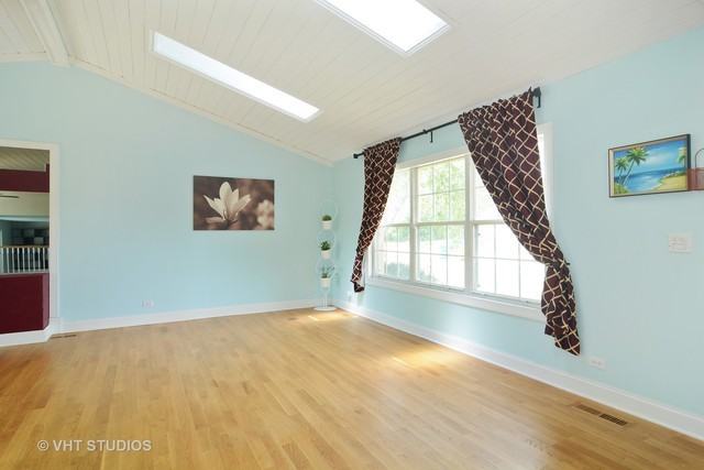 487 Farm Bridge Rd - Photo 3 of 25