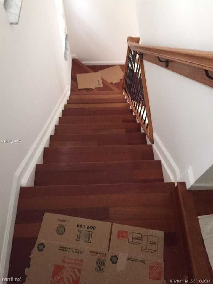 5002 SW 155th Ave #1 - Photo 3 of 11