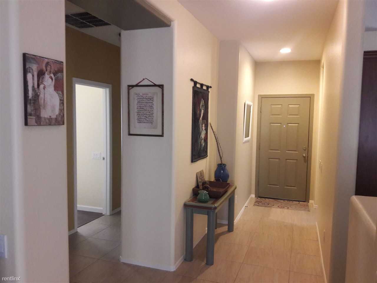 5424 W Ellis Dr - Photo 3 of 22