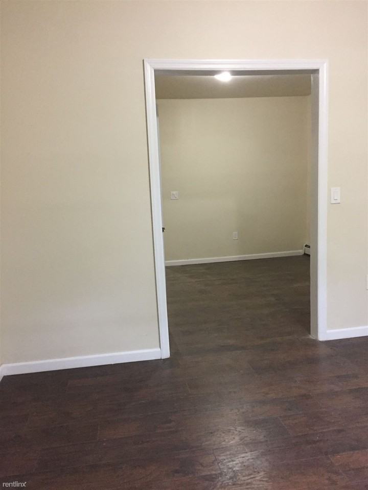 61 Madison Ave - Photo 3 of 9