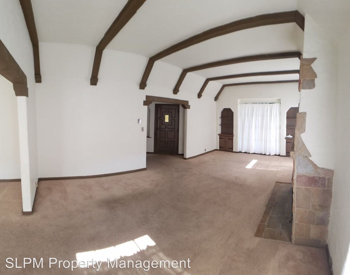 955 Lee Ave - Photo 3 of 23