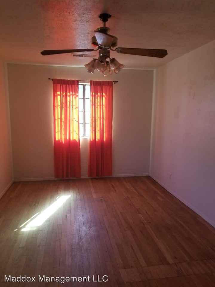 1131 Los Tomases Dr NW - Photo 2 of 7