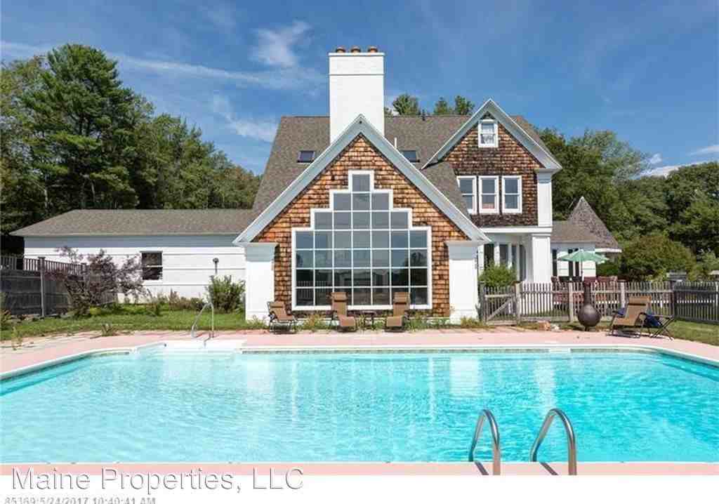 33 Park Cir - Photo 3 of 35