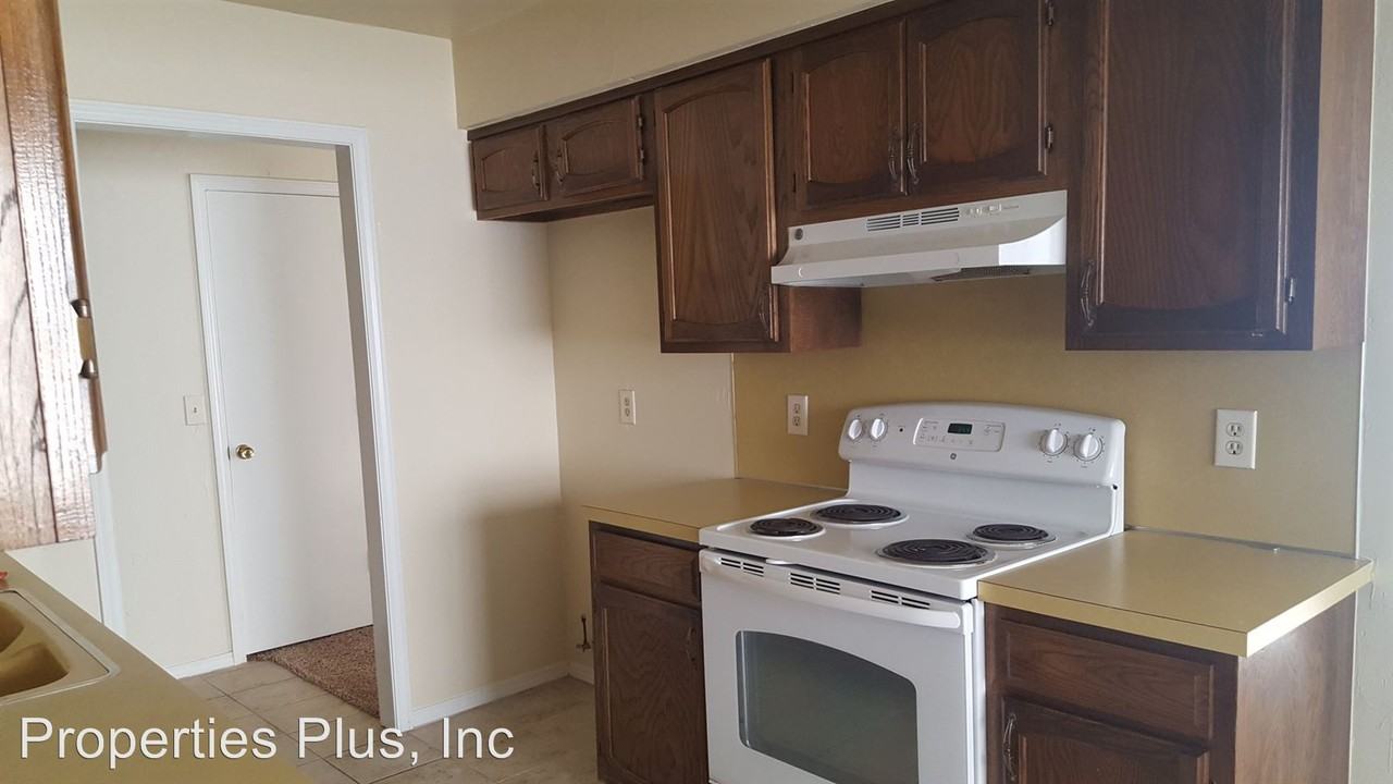 3214 S Allegheny Ave - Photo 3 of 21