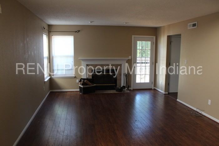 4041 Orchard Valley Blvd - Photo 2 of 15