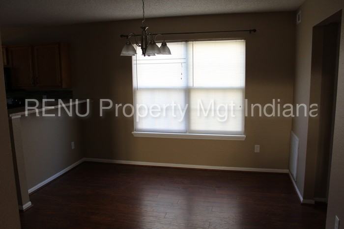 4041 Orchard Valley Blvd - Photo 3 of 15