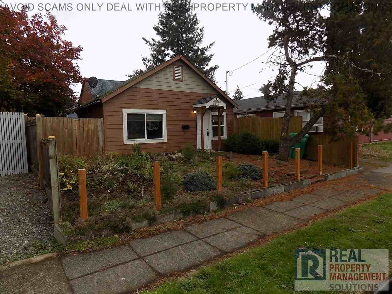 6424 Se 70th Ave - Photo 2 of 27