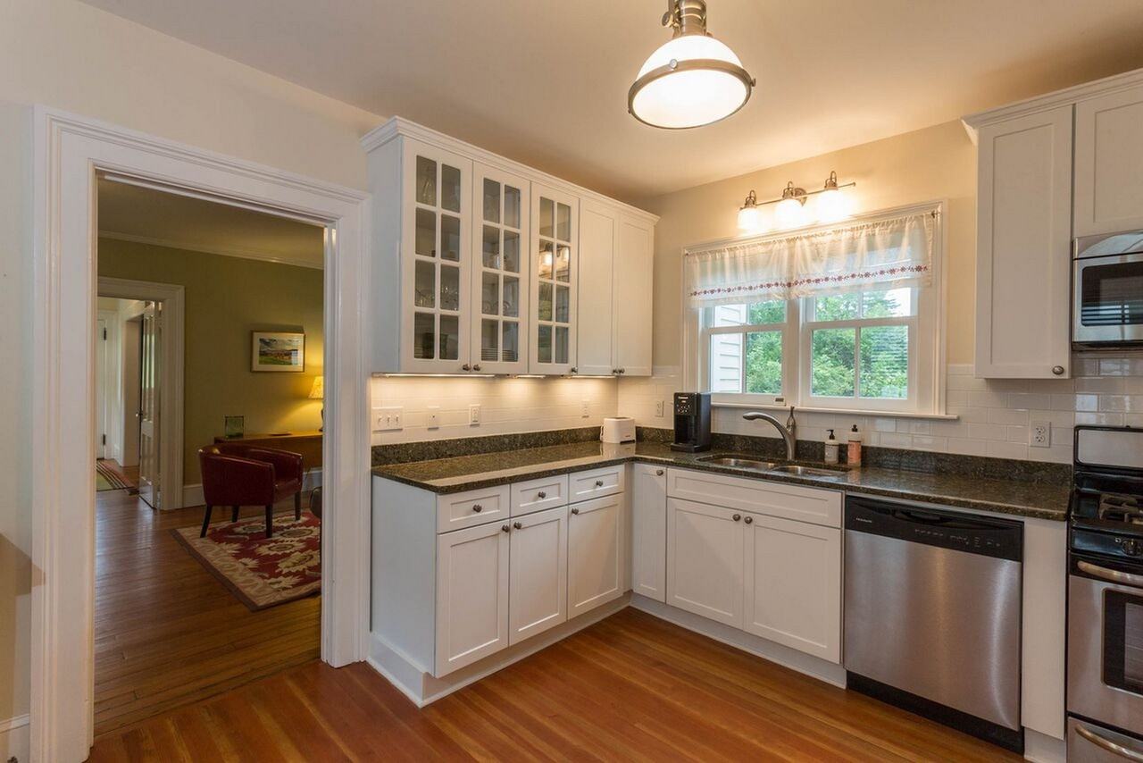 20 Ethan Allen St - Photo 2 of 16