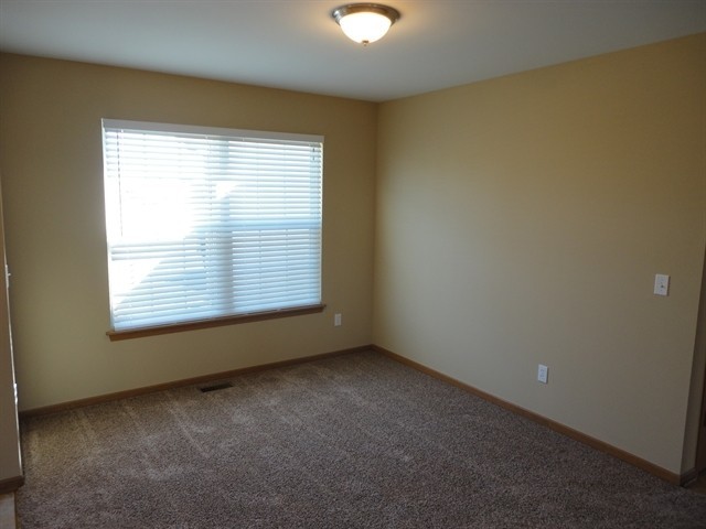 1031 Misty Landing Ct - Photo 3 of 15