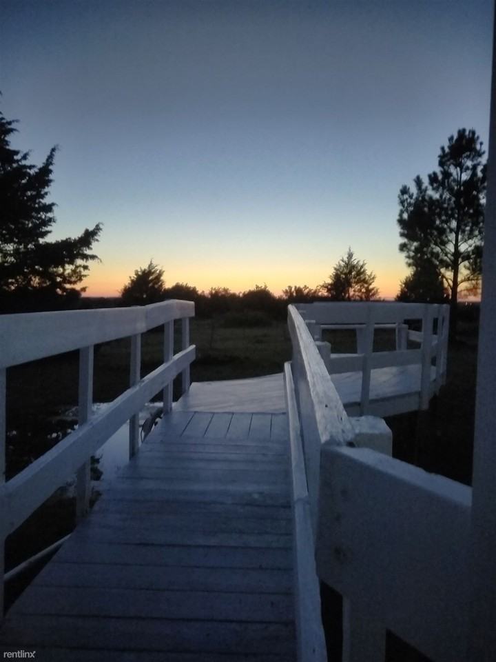 526 Co Rd 3202 - Photo 2 of 5