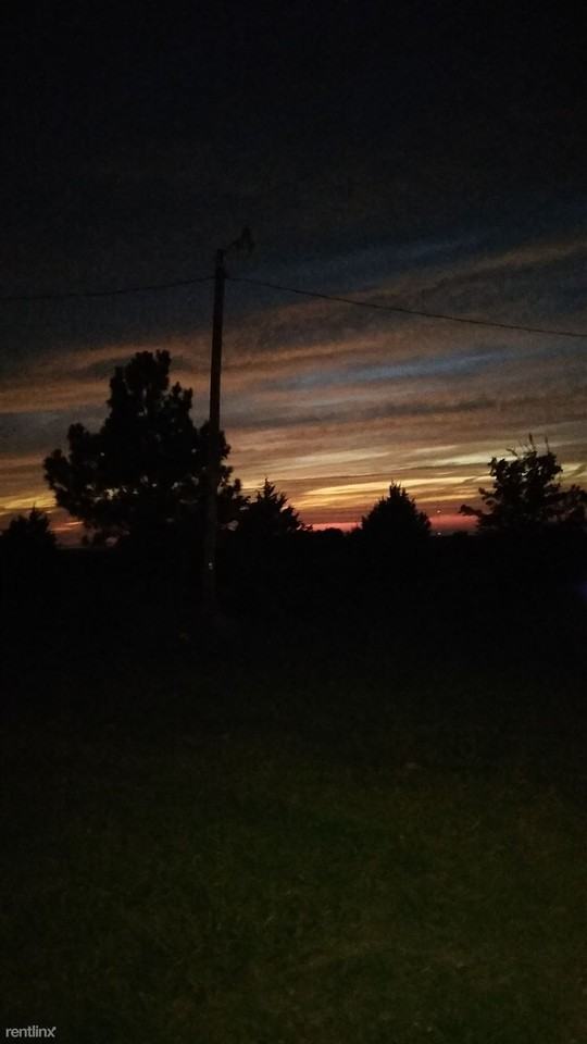 526 Co Rd 3202 - Photo 3 of 5