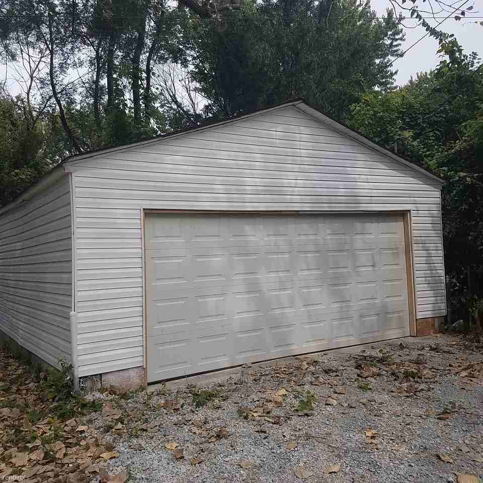 3403 Coffey St - Photo 2 of 9