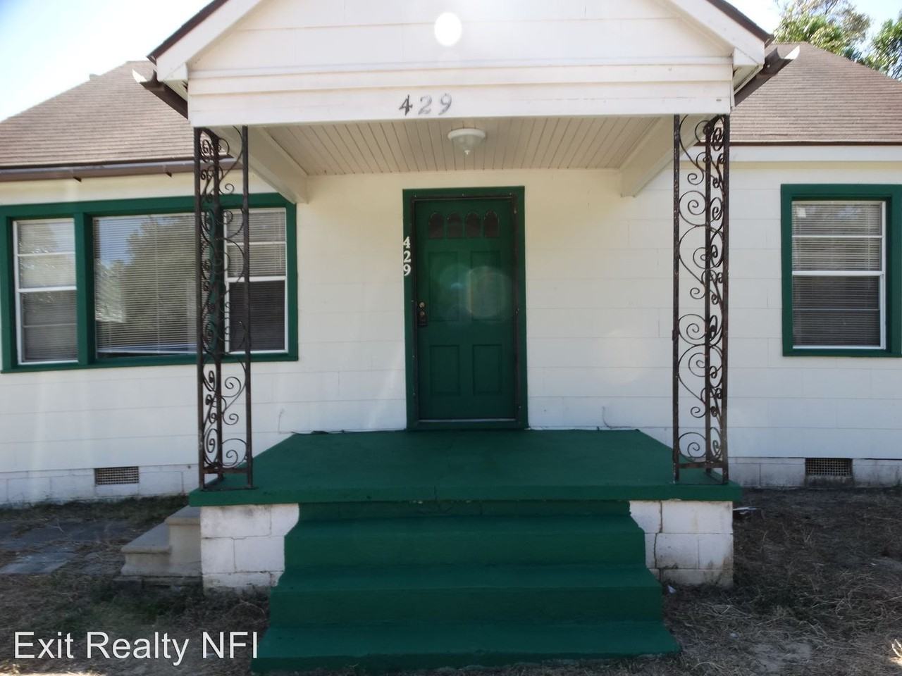 429 Airport Blvd - Photo 2 of 18