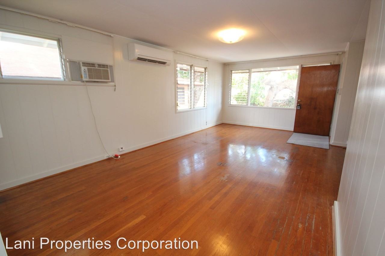 3467 Winam Ave - Photo 2 of 10