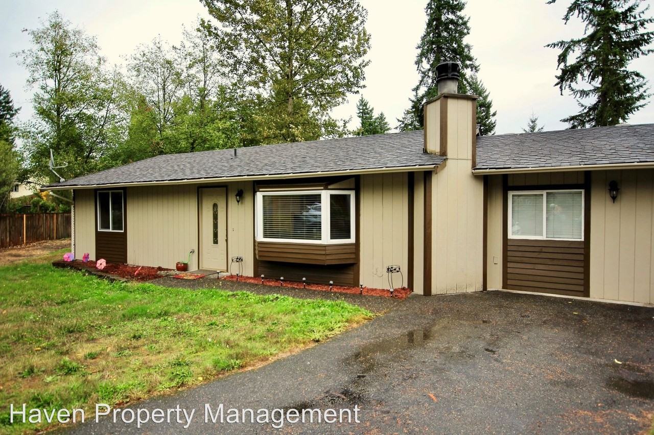 9704 204th Ave Ct E, Bonney Lake, WA 98391 3 Bedroom Apartment for