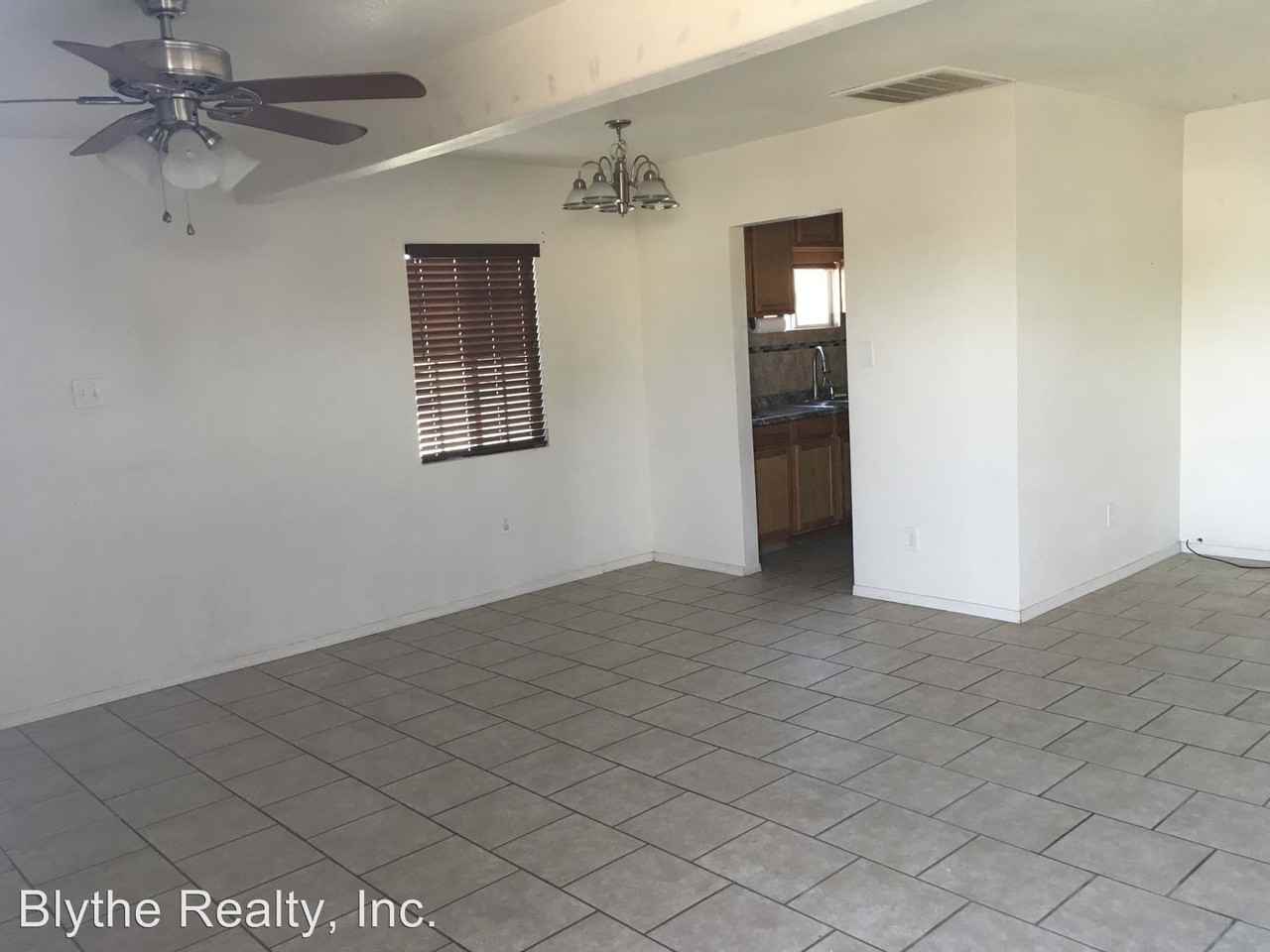 1723 S Yuma Cir - Photo 3 of 10