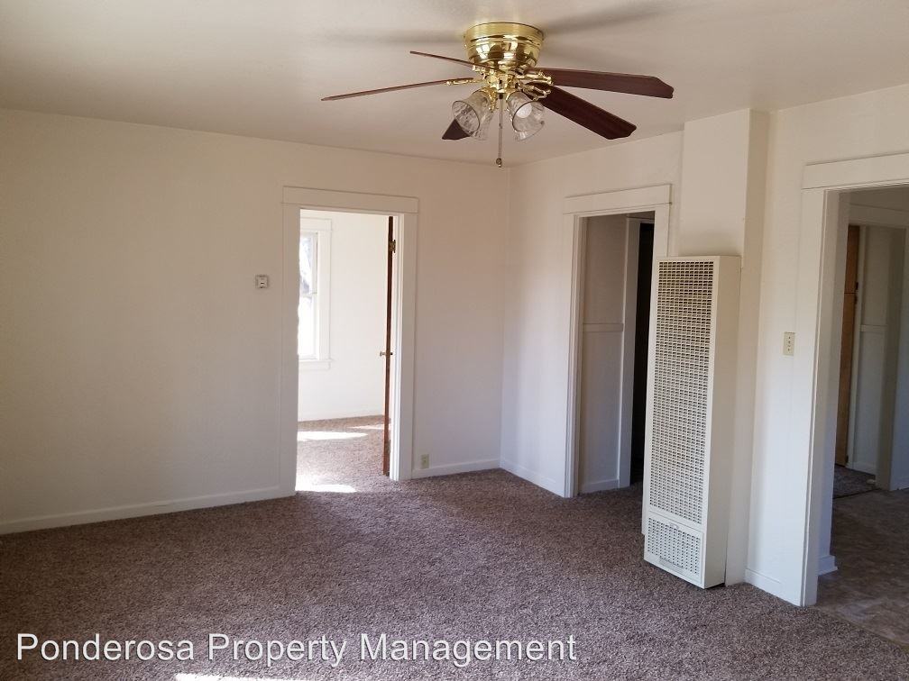 687 Roe Rd - Photo 3 of 4