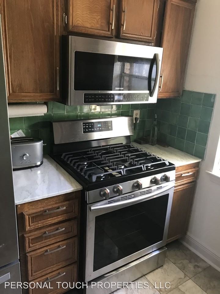 8332 Justin Ave - Photo 2 of 22