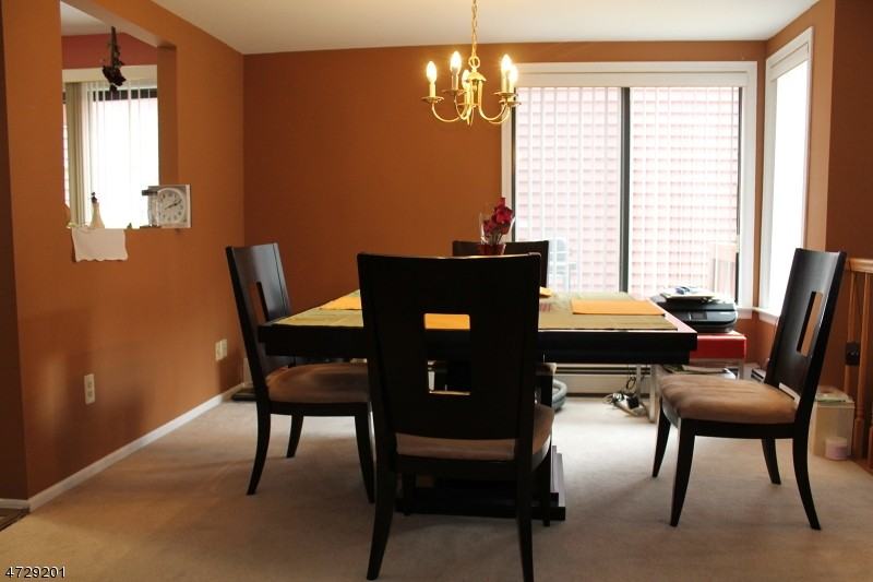 29 Brotherton Ave - Photo 3 of 14