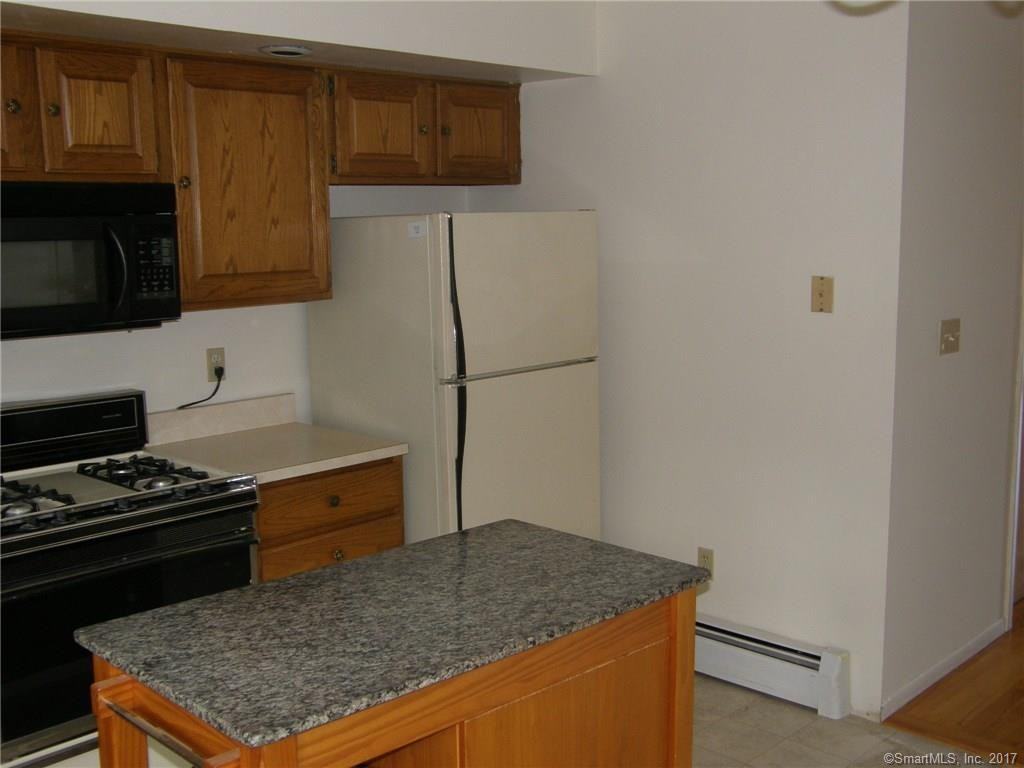 26 Rogers St #B - Photo 2 of 14