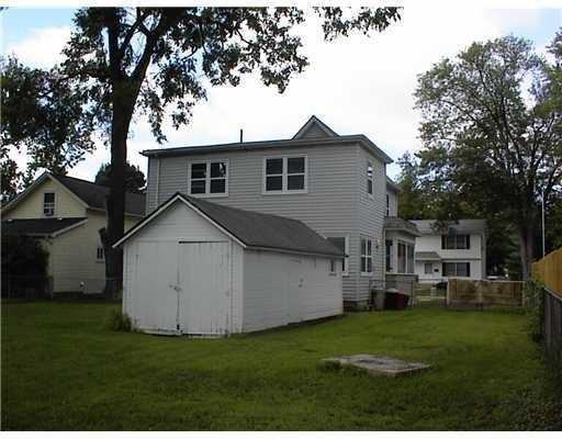 230 North St - Photo 2 of 18