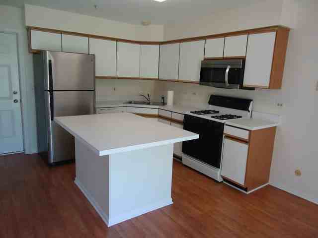 1834 Oslo Ct - Photo 2 of 17