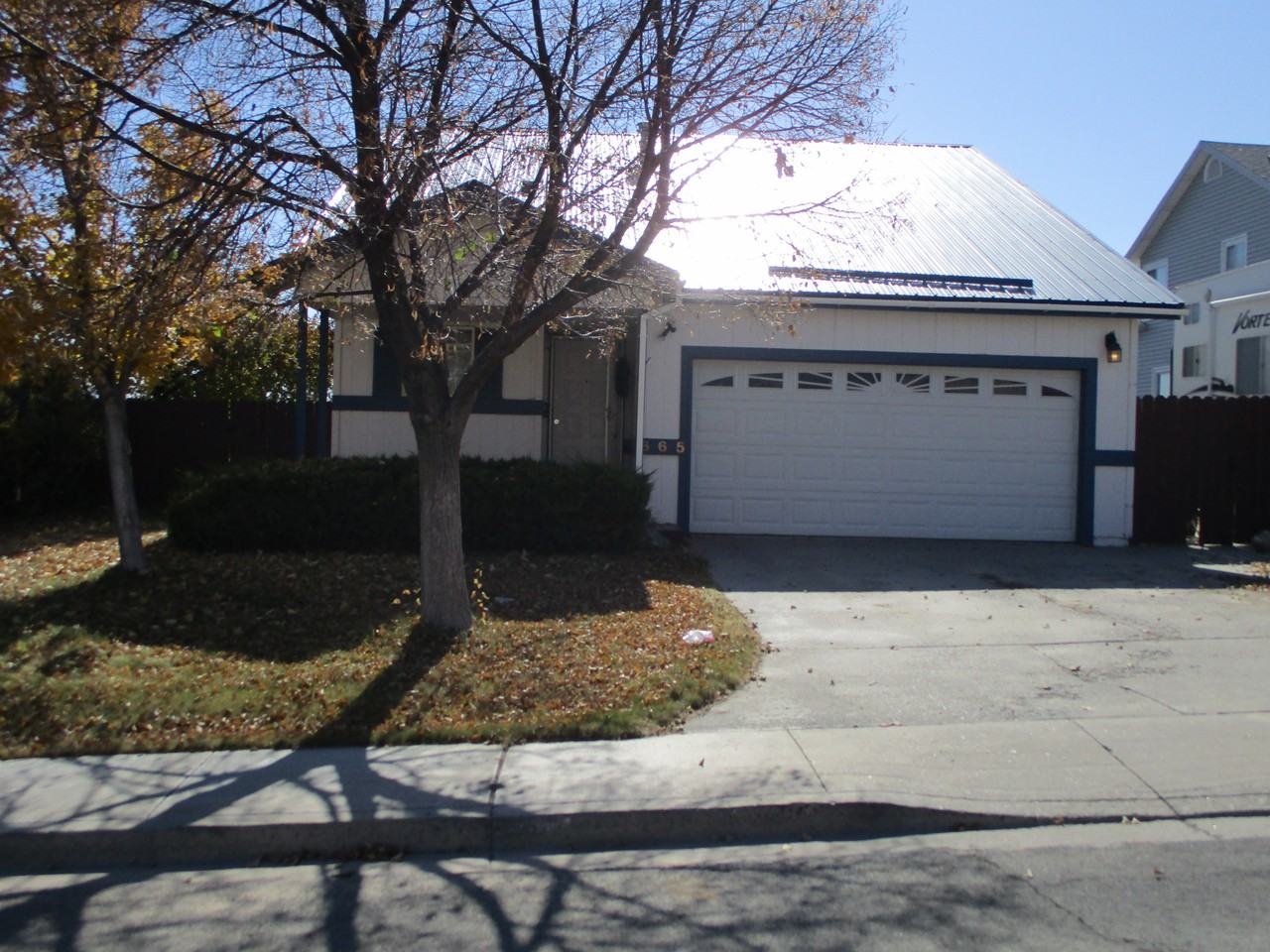 665 W National Ave - Photo 3 of 6