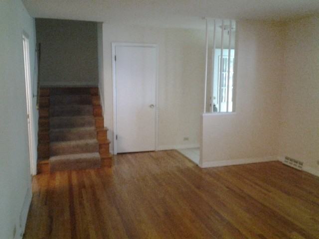 22W500 Birchwood Dr - Photo 2 of 21