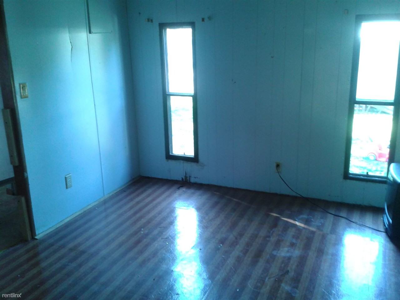 175 Pinewood Pkwy - Photo 2 of 10