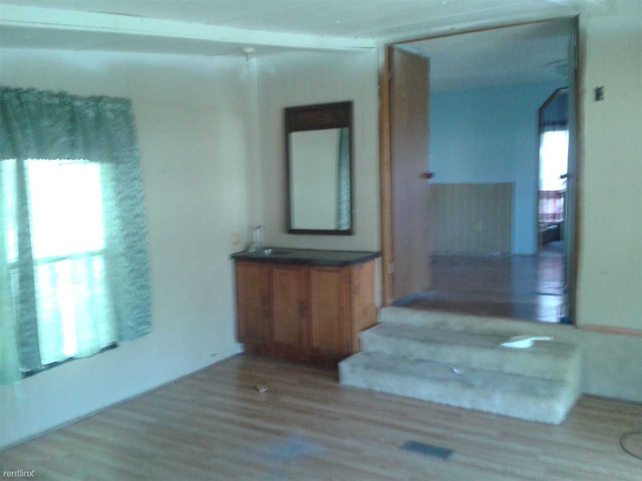 175 Pinewood Pkwy - Photo 3 of 10