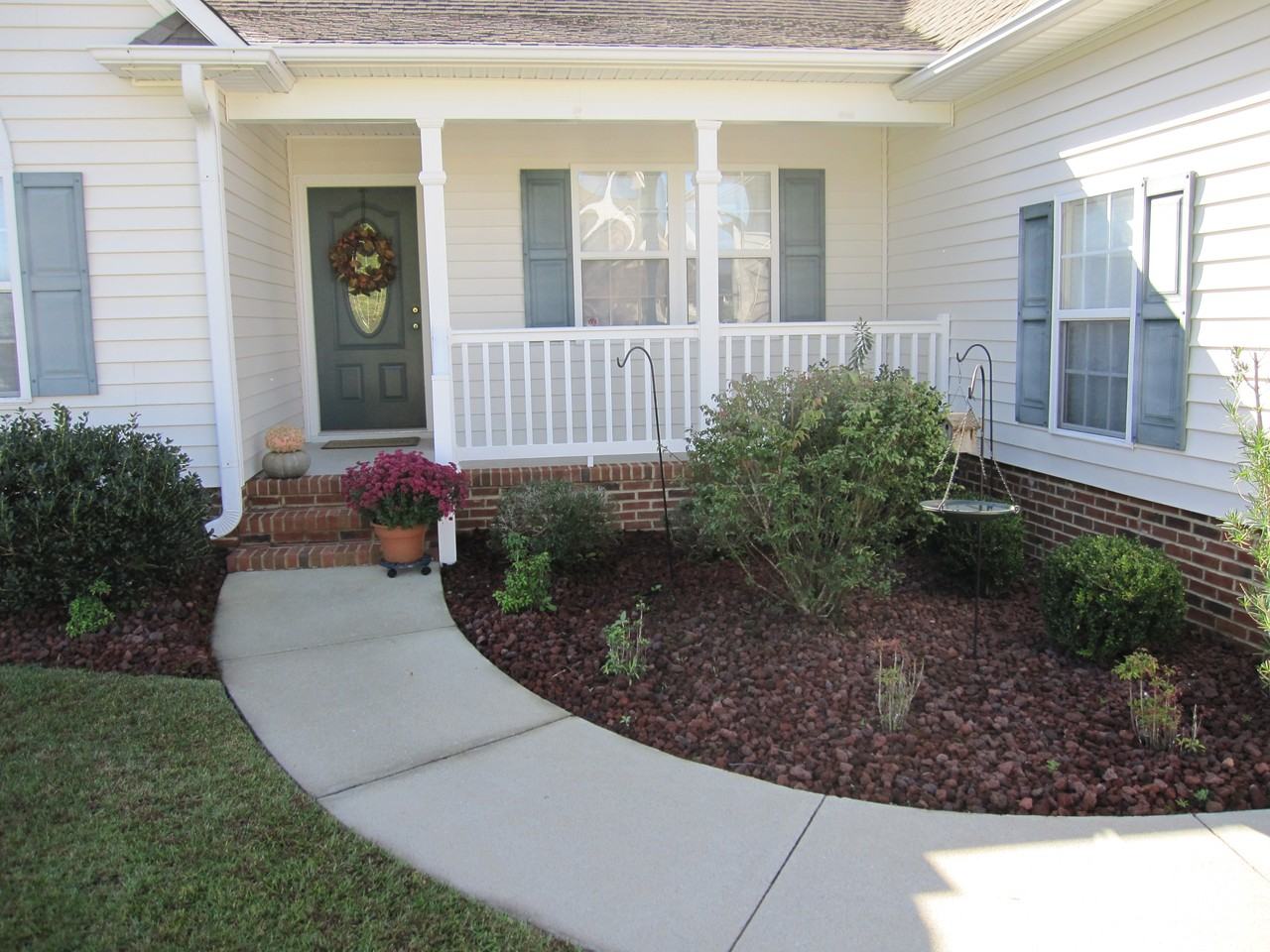 101 Delanie Way - Photo 2 of 30