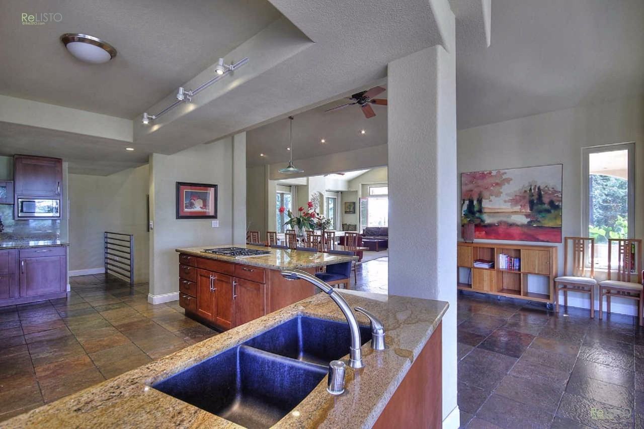 140 Marigold Ln - Photo 2 of 18