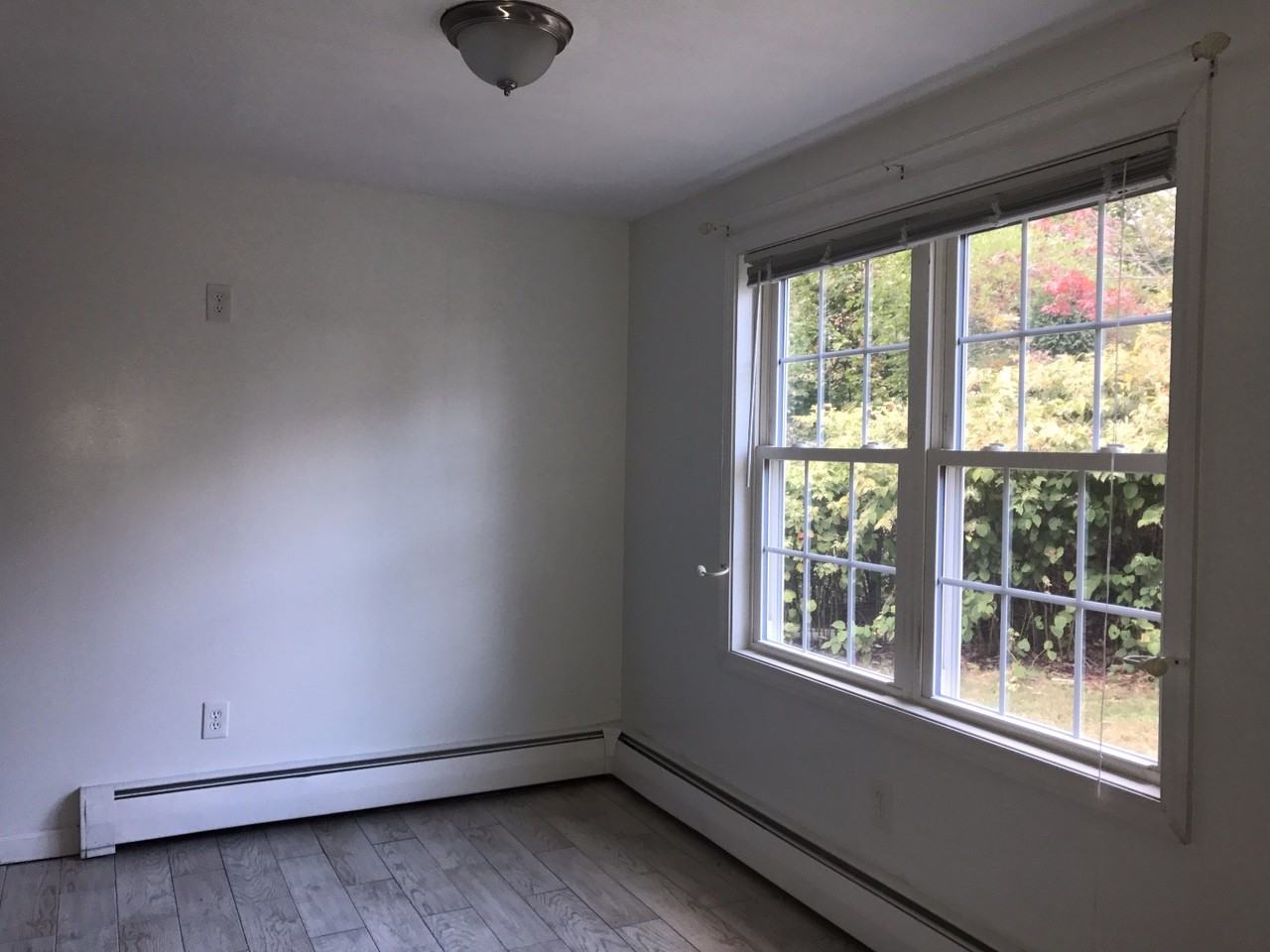 40 Brooks St 1 - Photo 3 of 22